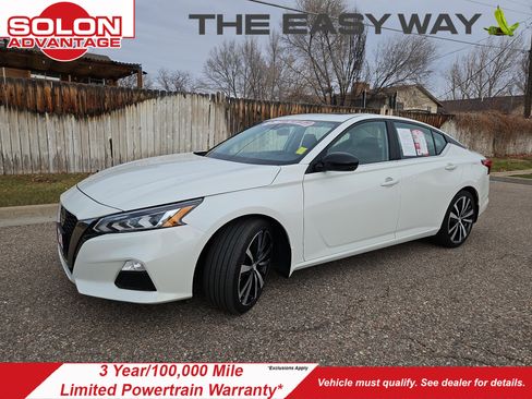 Used 2022 Nissan Altima 2.0 SR image 1