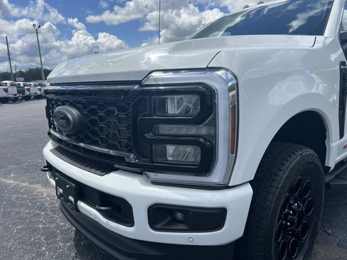 New 2025 Ford F350 Lariat w/ Lariat Ultimate Package image 10