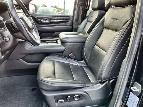 Used 2021 GMC Yukon Denali w/ Denali Premium Package AWD/4WD image 14