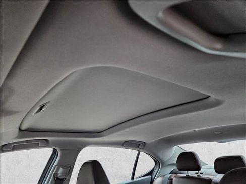 Used 2016 Acura TLX FWD image 15