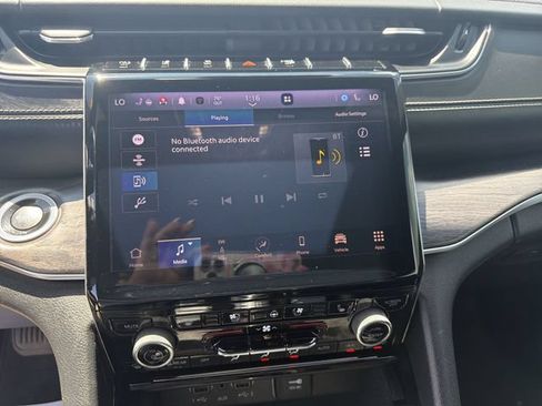 Used 2021 Jeep Grand Cherokee L Overland AWD/4WD image 13