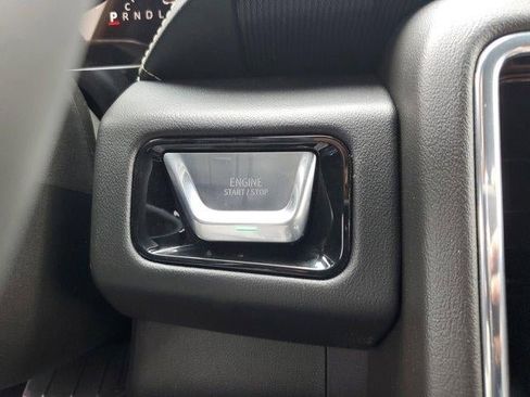 New 2026 GMC Yukon XL Elevation image 30