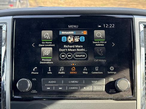 Used 2021 Nissan Titan SV w/ SV Convenience Package image 9