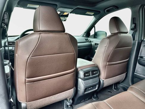Used 2025 Honda Passport EX-L image 19