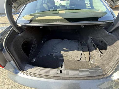 Used 2017 Audi A4 2.0T Premium image 21