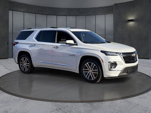 Certified 2023 Chevrolet Traverse High Country FWD image 8