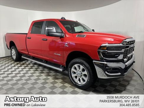Certified 2026 RAM 2500 Big Horn AWD/4WD image 1