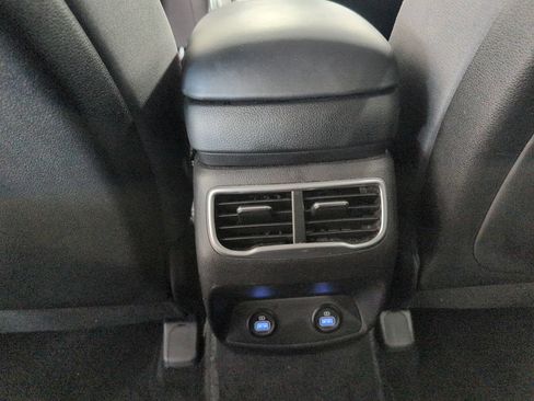 Certified 2023 Hyundai Santa Fe SEL AWD/4WD image 32
