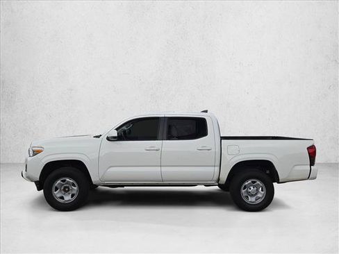 Used 2022 Toyota Tacoma SR w/ SR Convenience Package RWD image 8