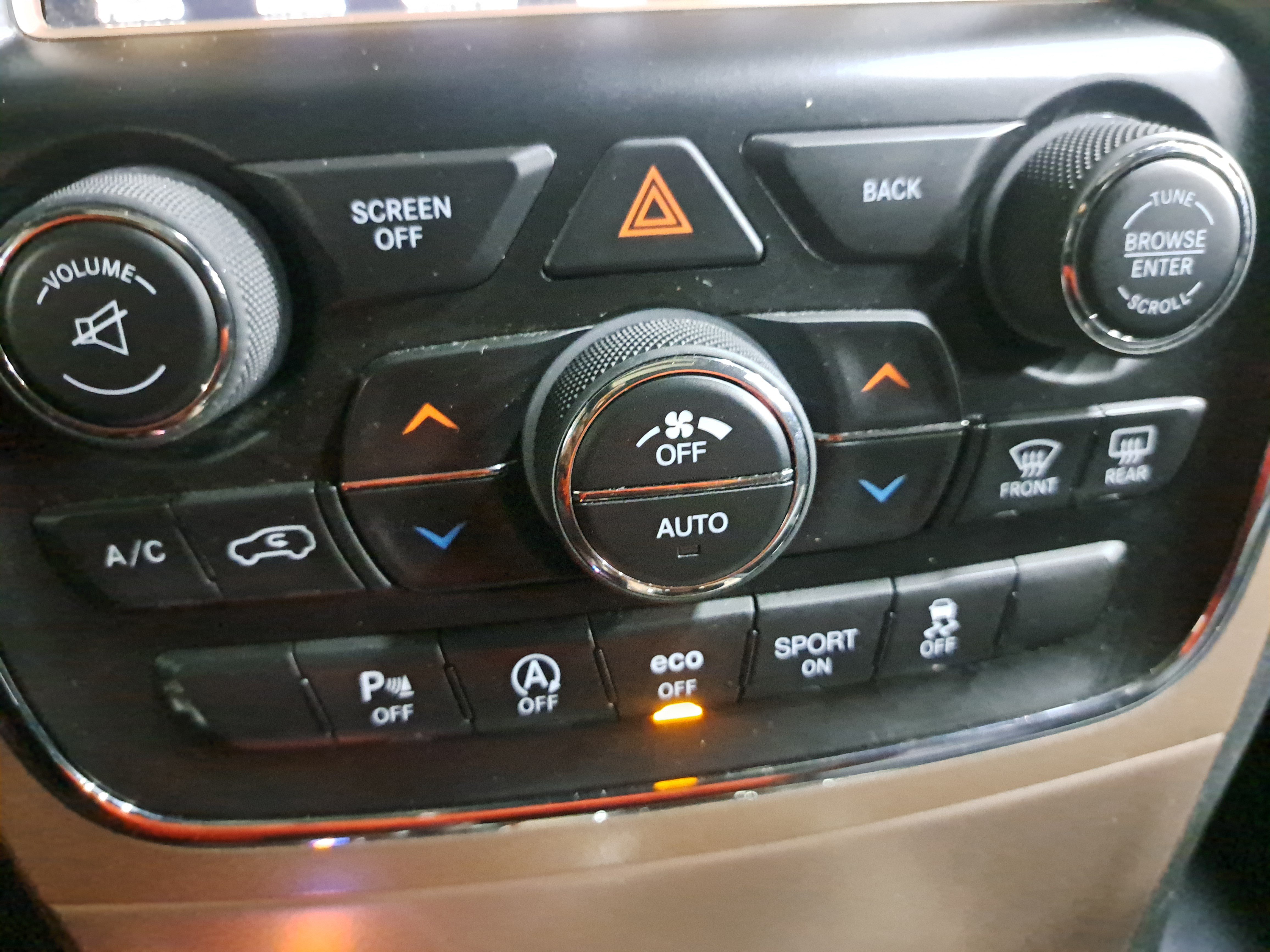 Used 2017 Jeep Grand Cherokee Limited RWD image 21