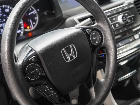 Used 2017 Honda Accord LX image 20