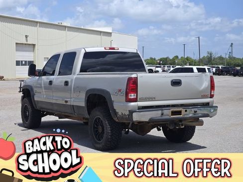 Used 2005 GMC Sierra 2500 SLE w/ Heavy-Duty Power Package AWD/4WD image 5