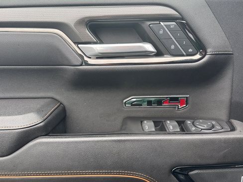 Used 2023 GMC Sierra 1500 AT4 w/ AT4 Premium Package image 10