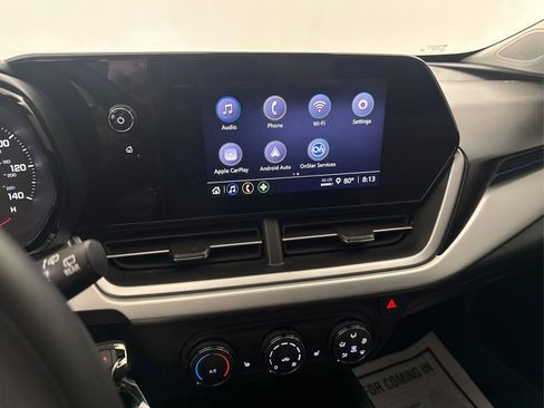 Used 2024 Chevrolet Trax LS w/ LS Convenience Package FWD image 34