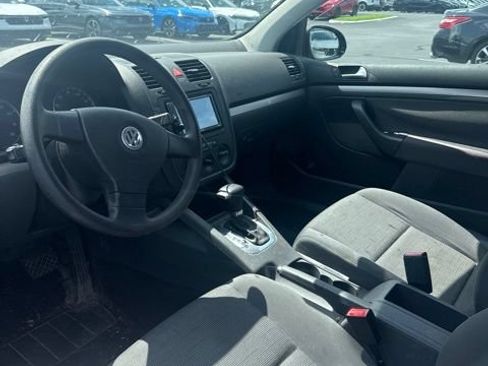 Used 2008 Volkswagen Rabbit S FWD image 6
