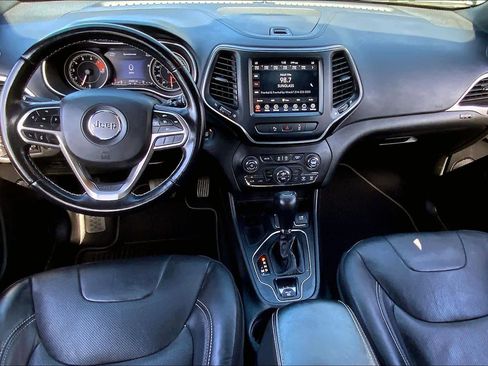 Used 2021 Jeep Cherokee Latitude Lux 80th Anniv w/ Quick Order Package 26U 80TH FWD image 15