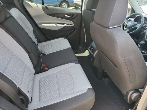 Certified 2023 Chevrolet Equinox LS FWD image 18