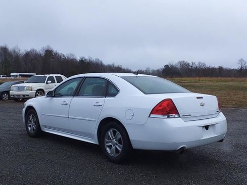 Used 2014 Chevrolet Impala Limited LS image 3