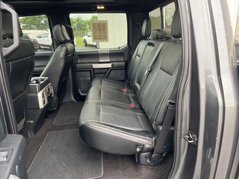 Used 2020 Ford F150 Lariat w/ Equipment Group 502A Luxury AWD/4WD image 14