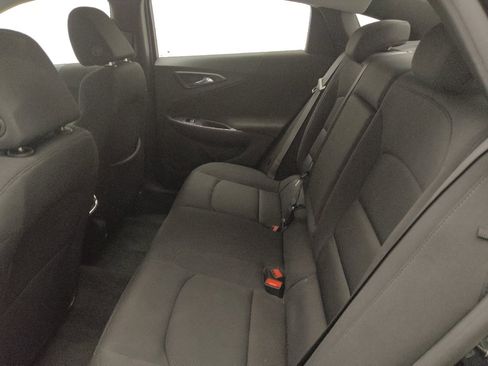 Used 2024 Chevrolet Malibu LT image 18