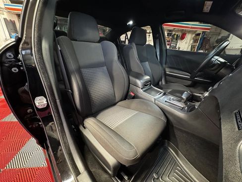 Used 2021 Dodge Charger GT image 9