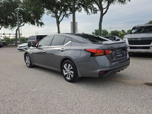 Certified 2025 Nissan Altima 2.5 S FWD image 6