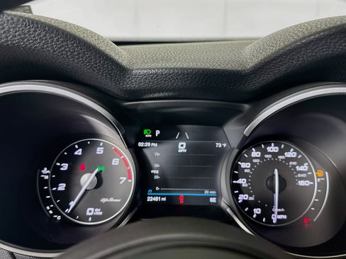 Used 2023 Alfa Romeo Stelvio Sprint RWD image 19