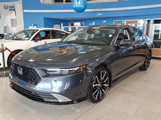 Certified 2025 Honda Accord Touring video 1