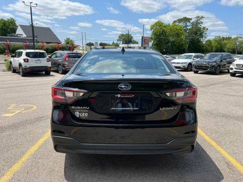 Used 2022 Subaru Legacy Premium AWD/4WD image 6