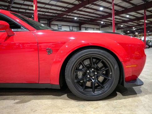 Used 2021 Dodge Challenger SRT Hellcat Redeye image 10