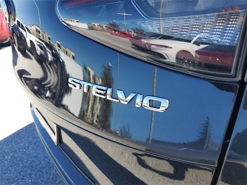 New 2025 Alfa Romeo Stelvio Sprint w/ Veloce Package image 5