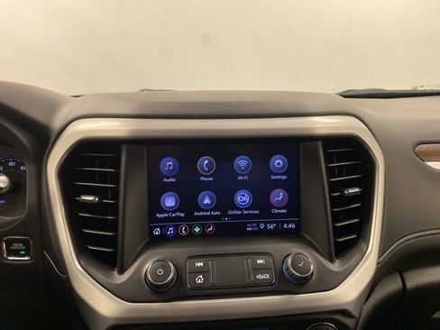 Used 2023 GMC Acadia SLE w/ Driver Convenience Package image 10