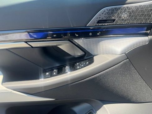 New 2027 BMW M5 Touring AWD/4WD image 11