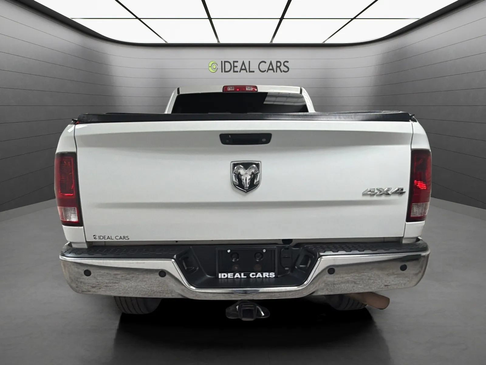 Used 2016 RAM 2500 Tradesman w/ Chrome Appearance Group AWD/4WD image 6