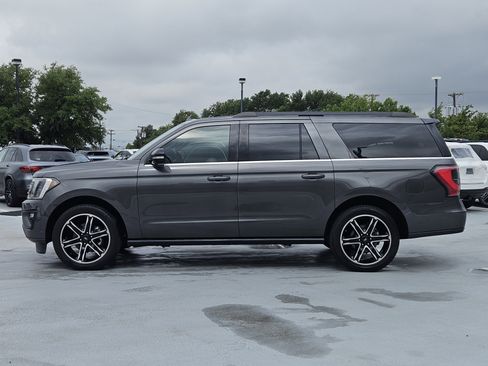 Used 2019 Ford Expedition Max Limited w/ Equipment Group 303A AWD/4WD image 3