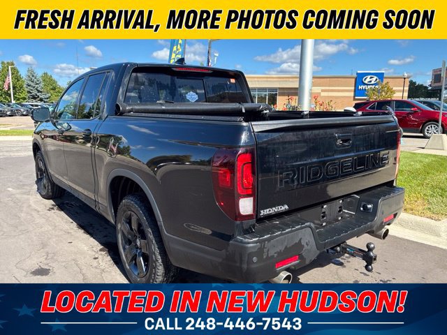Used 2024 Honda Ridgeline Black Edition image 2