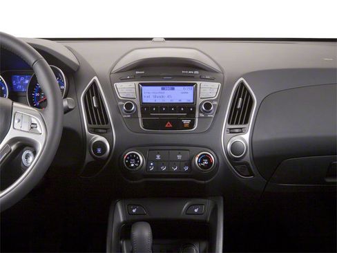 Used 2010 Hyundai Tucson Limited FWD image 23