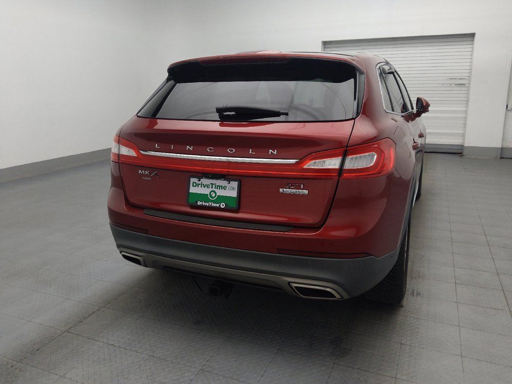 Used 2018 Lincoln MKX Reserve w/ Driver Assistance Package FWD image 7