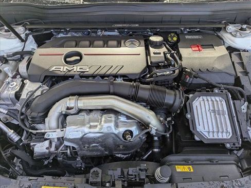 New 2026 Mercedes-Benz GLB 35 AMG 4MATIC image 17