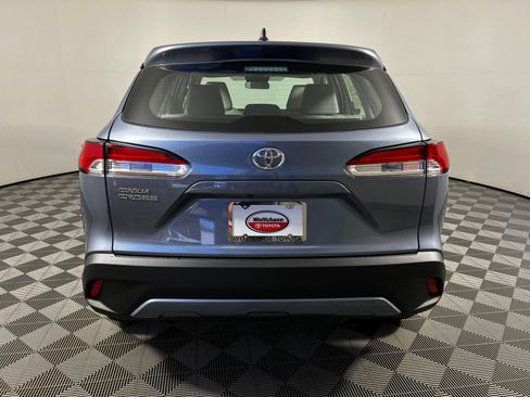 Certified 2026 Toyota Corolla Cross LE FWD image 6