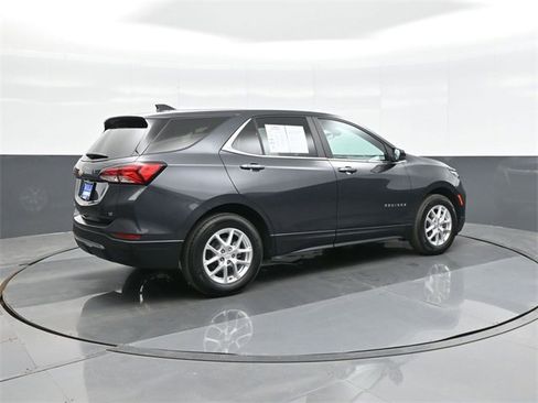 Used 2022 Chevrolet Equinox LT image 7