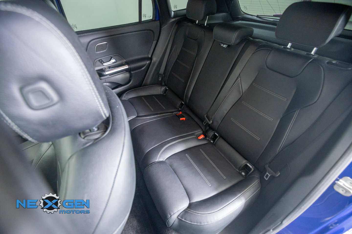 Used 2024 Mercedes-Benz GLA 35 AMG 4MATIC image 33