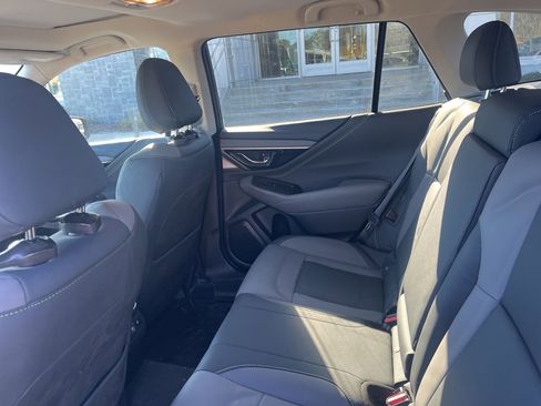 Used 2022 Subaru Outback Onyx Edition XT image 11