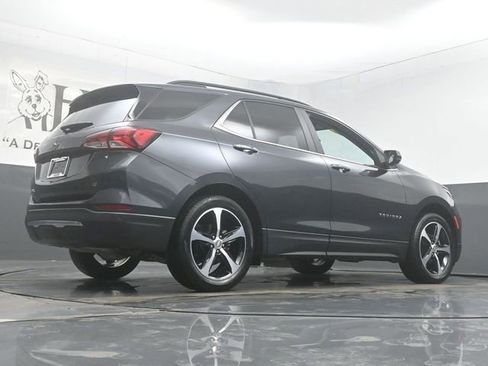 Used 2023 Chevrolet Equinox LT image 33
