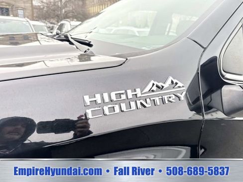 Used 2019 Chevrolet Silverado 1500 High Country w/ Safety Package II AWD/4WD image 12