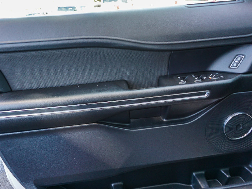 Used 2021 Ford Expedition XL RWD image 19