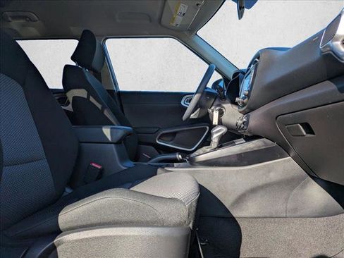 Used 2020 Kia Soul LX image 20