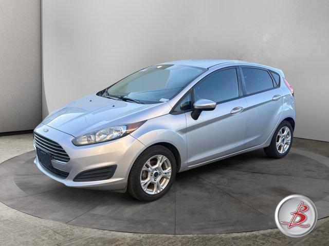 Used 2014 Ford Fiesta SE FWD image 3