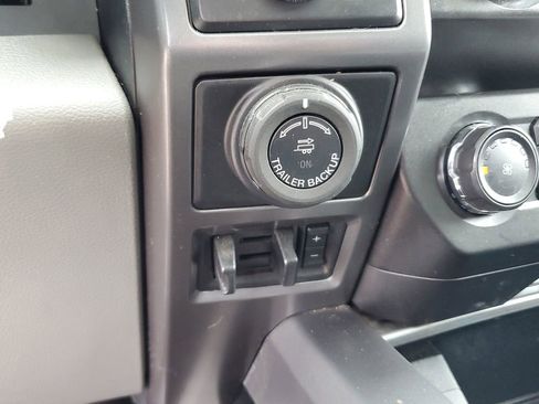 Certified 2020 Ford F150 XLT w/ Equipment Group 302A Luxury AWD/4WD image 25