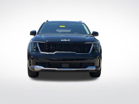 Certified 2025 Kia Sorento S FWD image 31